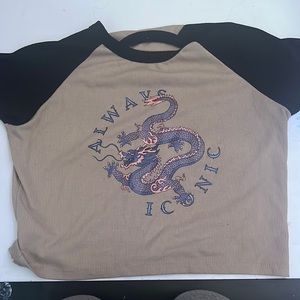 A range kiss shirt size m